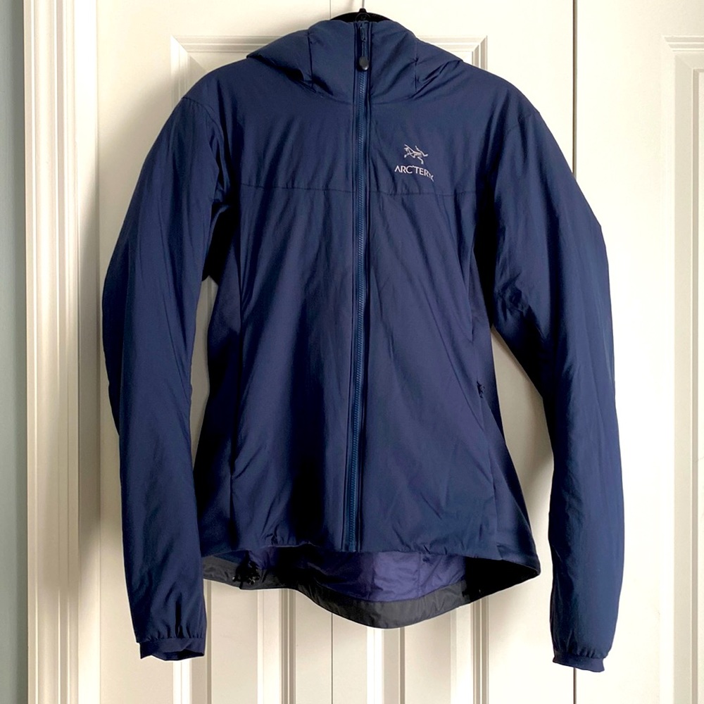 Arc’teryx womens Atom LT Insulated Hoodie